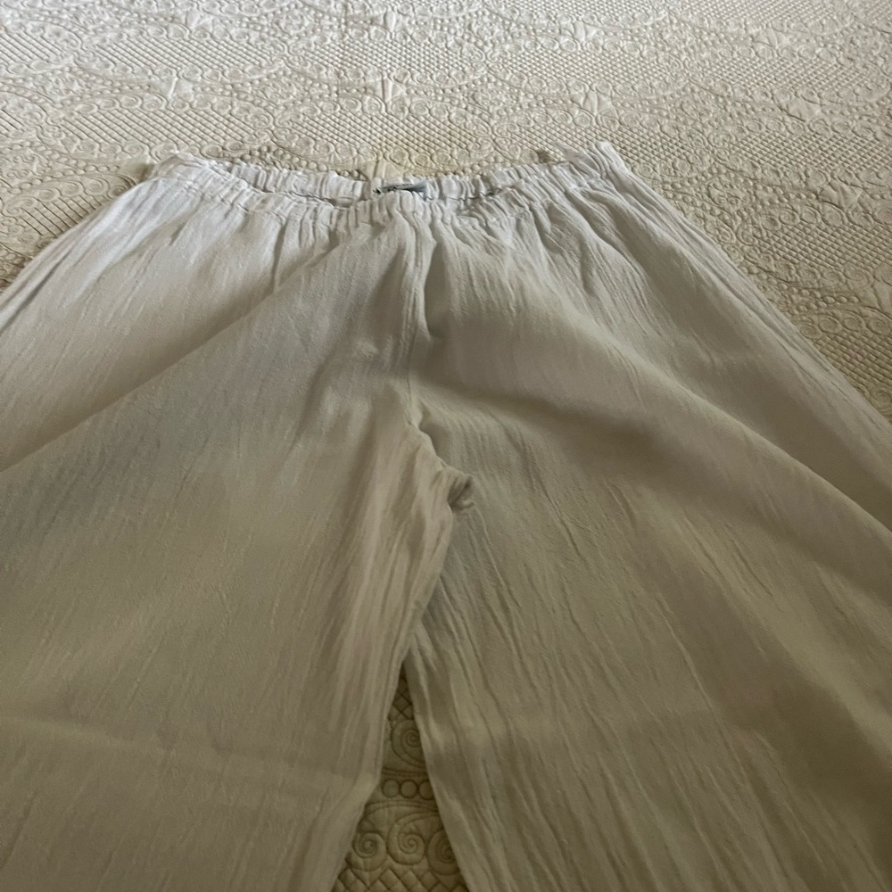 Wide leg pants